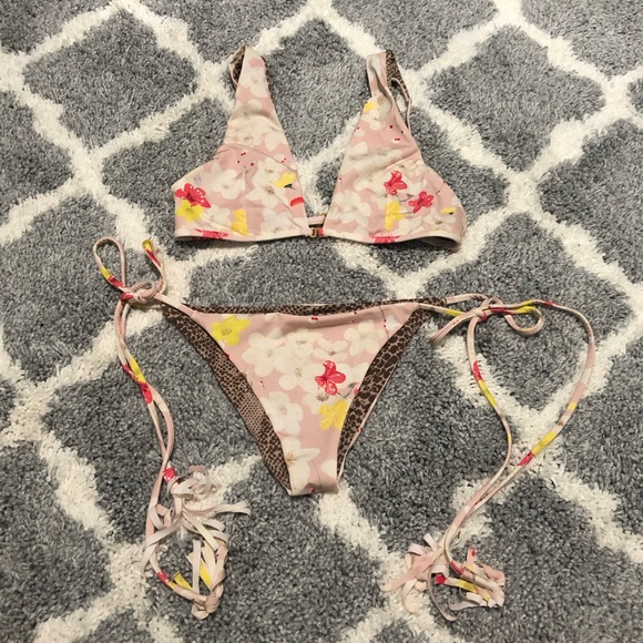 acacia swimwear Other - Acacia Bosa/ Lipari set in Cherry Bloom